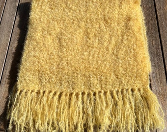 Mohair wrap - lemon yellow