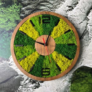 Custom Moss Wood Wall Clock-Moss Clock For Wall, Metal Wooden Wall Art, Wooden Wall Clock with Moss, Unique Wall Clock, Gift