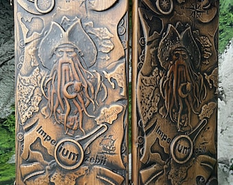 Prestigious Wooden chess board, large inlaid cassette, wooden game, chess board, chess sets with boards, handmade game