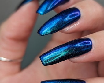 Multichrome nail polish - Somebody's Fool - A multichrome nail polish that shifts through shades of greens and blues.