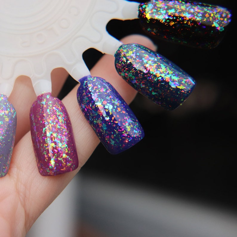 Iridescent nail polish Cohesion A flakie nail polish with iridescent color shifting flakes. image 10