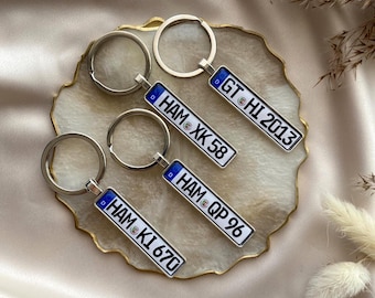 Personalized car license plate keychain – custom license plate made of stainless steel – gift for men, women, partners – number plate