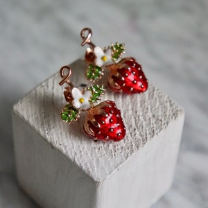 Strawberry earrings, handmade, gift for her, fruit jewelry, free shipping