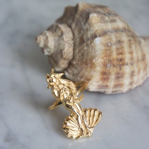anello di Venere, anello placcato in oro, anello di Afrodite, anello da donna, spedizione gratuita, regalo per lei, gioielli mitologici, gioielli di Venere, anello fatto a mano