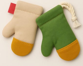 Handmade Cat & Dog Toy Glove – Interactive Durable Crinkle Pet Toy, Squeaky Unique Cotton Rope Toy, Eco-Friendly Gift for Cats and Dogs
