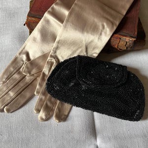 ミノディエール – 1930年代のブラックパールクラッチ