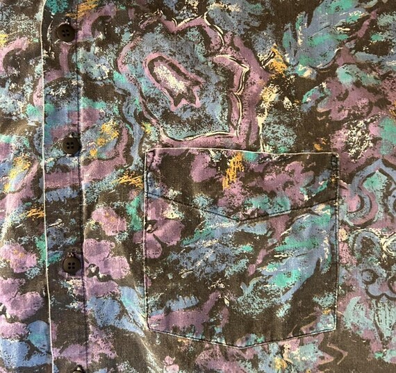 Vintage Men’s Button Up with Retro Pattern - image 6