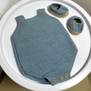 Hand Knit Baby Bodysuit Set, Knit Baby Hat, Organic Baby Cardigan, Knitted Baby Clothes, Unisex Baby Wear, Knitted Baby Outfit