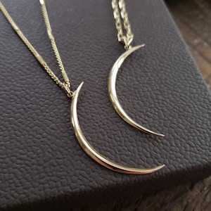 Gift for her Minimalist skinny moon necklace, 18k gold filled chain, layering necklace, celestial jewelry, gold moon pendant