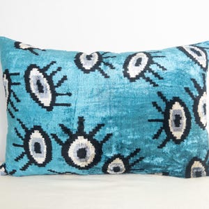 Turquoise Velvet Evil Eye Ikat Pillow – Handwoven Silk Cushion Cover – Boho Decor Accent
