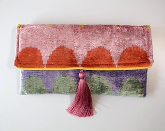 Ikat Samt Clutch Tasche mit Quaste – Handgewebte Seide Foldover Geldbörse, Boho Abendtasche, Bunte Statement Tasche, Hochzeit Gastgeschenk