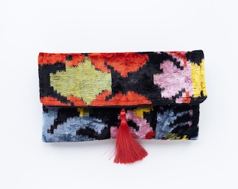 Bolso de mano Ikat de terciopelo de seda tejido a mano: bolso de noche bohemio