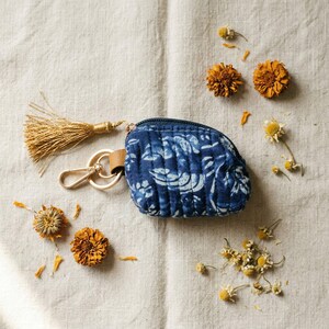 Portamonete in cotone stampato a blocchi Fern Amber