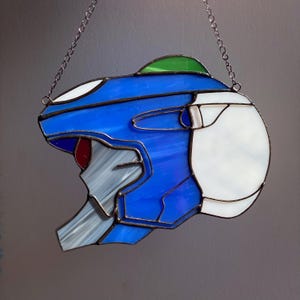 Stained Glass Giant Robot Head Suncatcher Blue Mecha Design Wall Hanging Sci-Fi Decor Handmade Glass Art Guardian Character Window Display