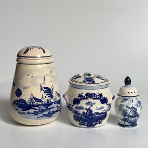 Vintage Delft Blue Honey Pot, Sugar Bowl or Salt Shaker, Hand-Painted Dutch Delftware