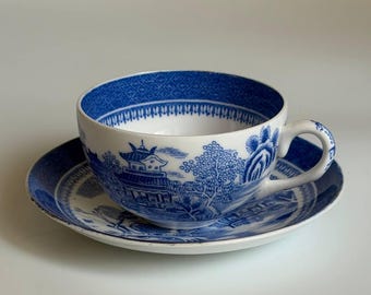 Antique Gustavsberg Willow Tea Cup and Saucer, Swedish Blue White Porcelain, Early 20th Century
