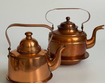 Tetera de cobre antigua, tetera sueca Eskilstuna o tetera portuguesa Metalutil.