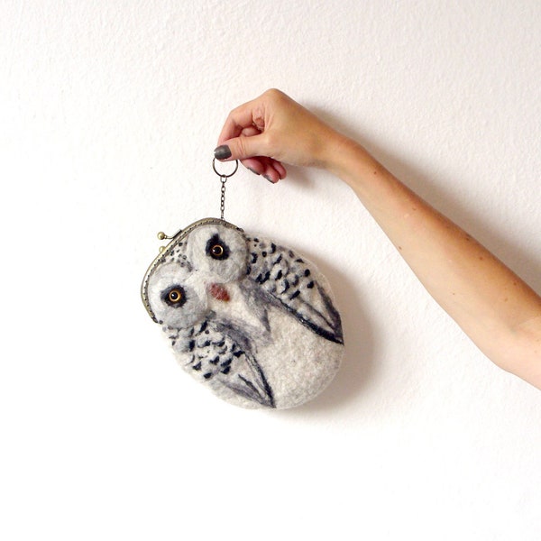 snowy OWL Wet Felted coin purse Ready to Ship with bag frame metal closure Handmade  gift