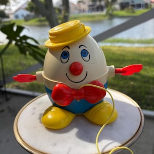 Vintage Fisher-Price Humpty Dumpty trekspeelgoed | Retro kinderkamerinrichting uit de jaren 60