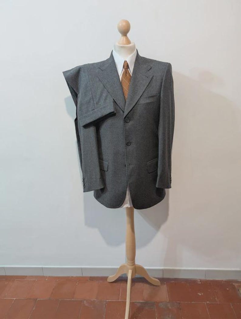 Grey flannel suit image 1