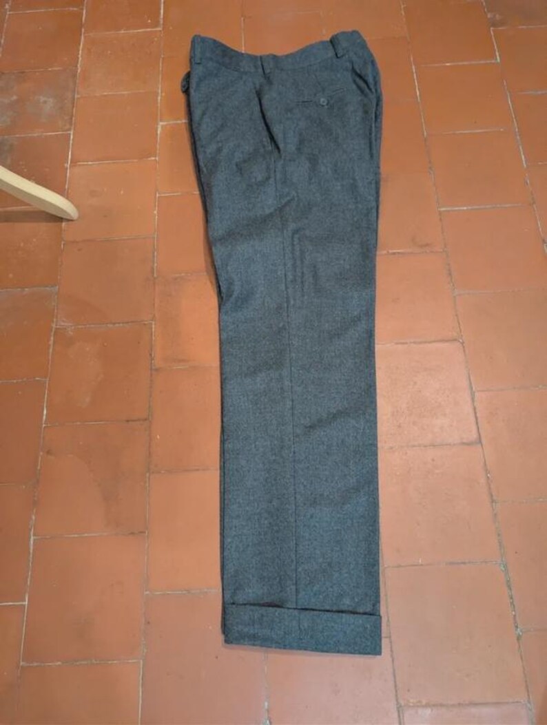 Grey flannel suit image 9