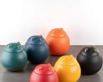 Kat keramische theebus met deksel | Leuke porseleinen pot voor thee | Koffie of suiker | Verzegelde keukenopberger of cadeau-idee met huisdierthema