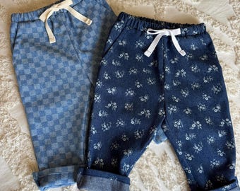 Pantalones de mezclilla elásticos hechos a mano para niños: ropa para bebés y niños