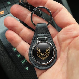 Porte-clés Pontiac | Porte-clés en cuir personnalisé avec logo Pontiac – Porte-clés fait main, cadeau personnalisé