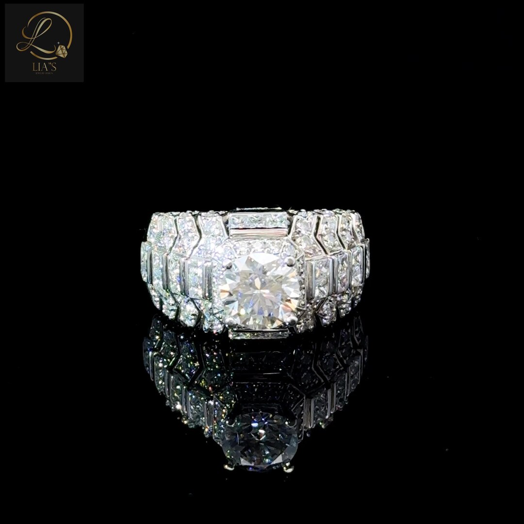 Classic Luxury Diamond Men Ring - Etsy