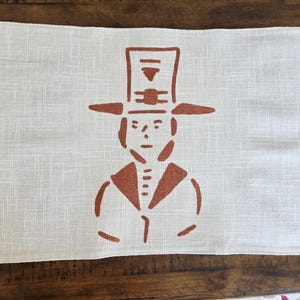 Thanksgiving Placemat, Thanksgiving Table Decor, Pilgrim Placemat, Fall Placemat, hand painted placemat, linen placemat.