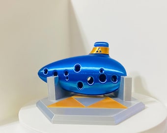 Zelda Ocarina of Time: Playable 12-Hole Ocarina with Triforce Stand