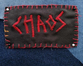 CHAOS-patch, chaosthema, patch, alt, alternatief, patch knutselen, naaien, anarchie,