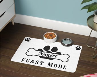 Anpassad personaliseringbar "Feast Mode" matmatta för husdjur, matmatta för hundar och katter, halkfri husdjursmatta, söt present till husdjur, köksinredning