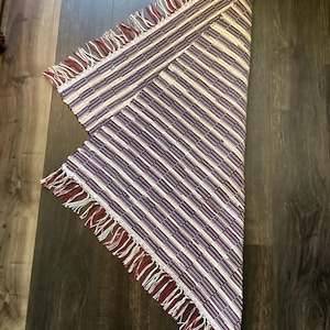Hand woven Rag Rug- gray/cream, 30x39 inch, Farmhouse, Cottagecore
