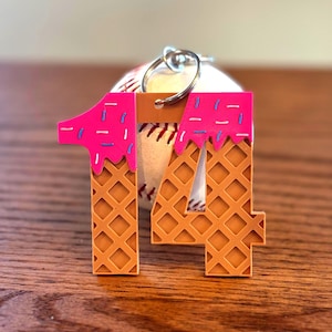 Personalisierte Baseball Drip Eis Taschenanhänger Keychain