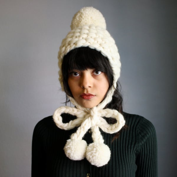 Tuptim Knit Pom Pom Hat in Winter Whit