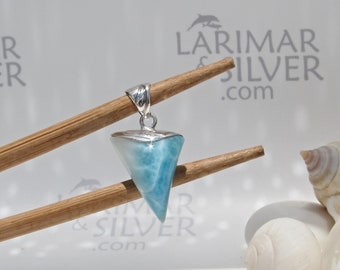 Eye catching Larimar pendant, Mermaids have Thorns 1 - stylish aquamarine Larimar triangle pendant 925 silver fast delivery worldwide gift