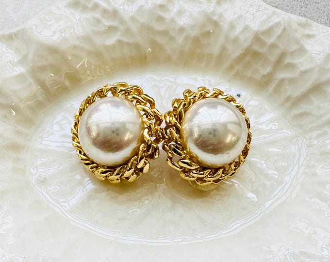 Vintage SPHINX Faux Pearl Earrings, Gold Chain Edge Clip-Ons, Bold Statement Jewellery, Signed British Costume Earrings