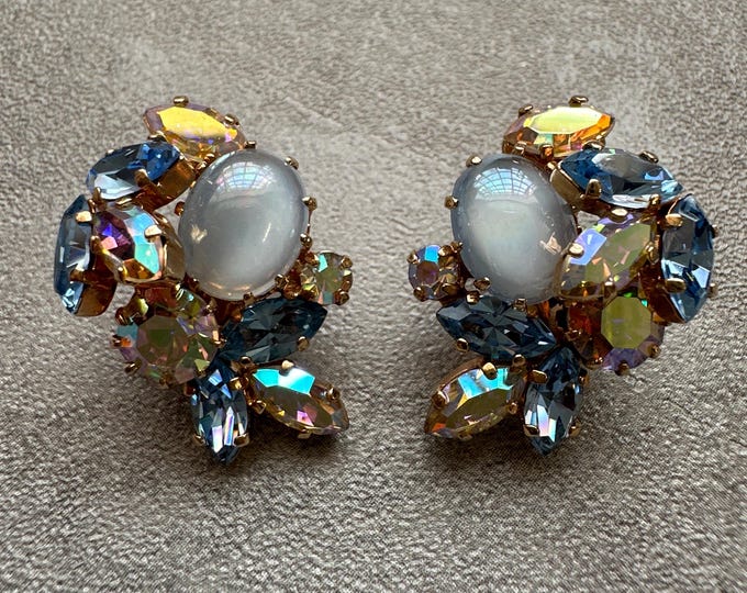 Vintage 1950s AB Glass Clip On Earrings, Iridescent Aurora Borealis, Moonstone Style Earrings, Mid Century Glam Jewellery, Gift for Her