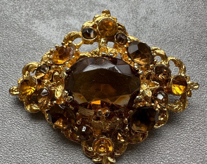 Vintage Amber Glass Brooch: Gold-Plated Filigree, Georgian Revival Style