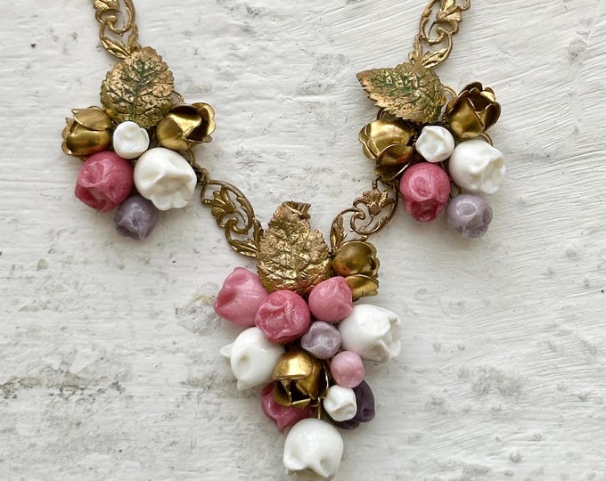 Vintage 1950s Floral Bib Necklace, Pink Porcelain Buds & Brass Leaves, Romantic Statement Jewellery, Filigree Grape Cluster Design