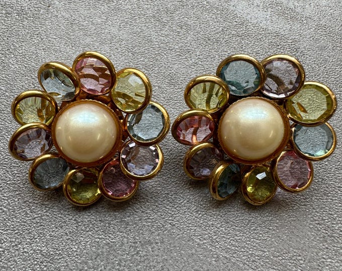 Vintage 1980s Avon Signed Clip On Earrings, Pastel Crystal Floral Studs, Gold Tone with Faux Pearl Centre, Gift for Her