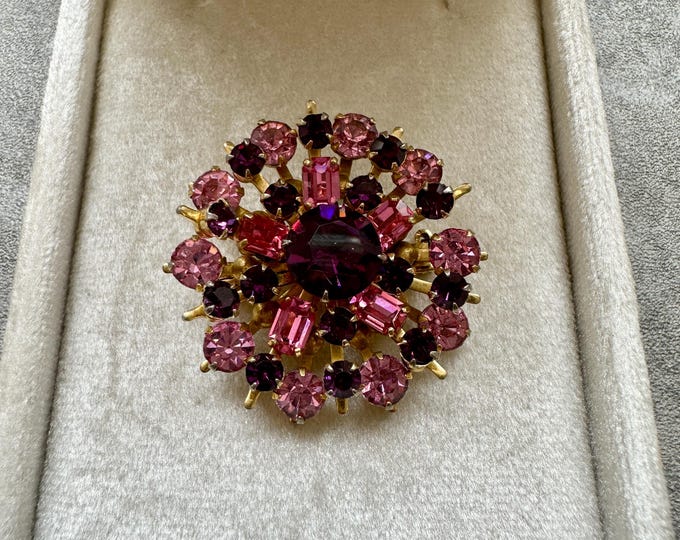 Vintage pink & plum rhinestone brooch | 1960s–1980s layered statement pin | Cocktail brooch | Gift for her | Costume jewellery | re.