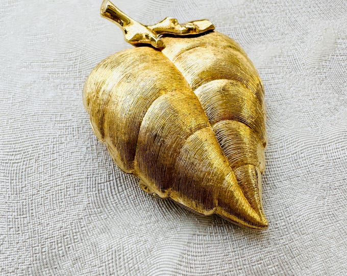 Vintage 1970s Avon Gold Leaf Locket Brooch, Solid Perfume Holder, Textured Heart Pin, Collectible Gift for Her, Charming Retro Jewellery