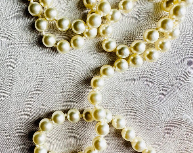 Vintage 1980s Glass Faux Pearl Necklace, Long Single Strand, 25" Doubled, Knotted Pearls, Heavyweight Classic Jewellery, Gift for Her