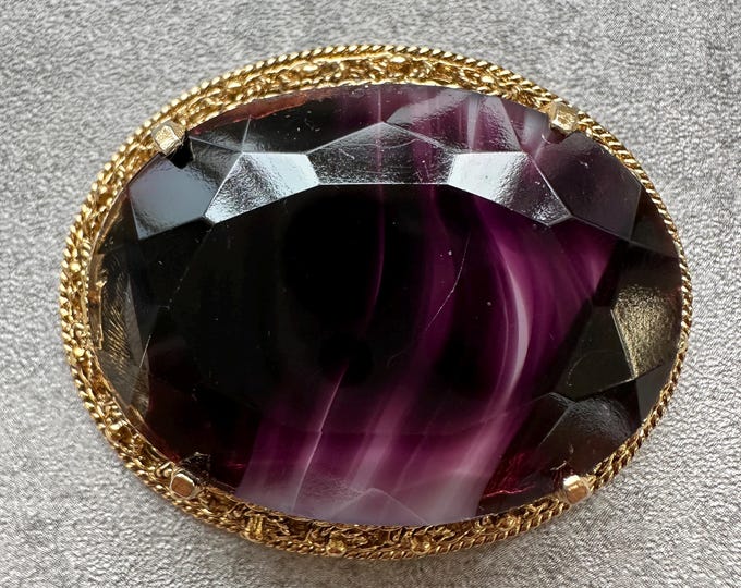 1960s Sphinx faceted purple glass brooch, gold plated rope edge, vintage statement jewellery, gift for her, collectible