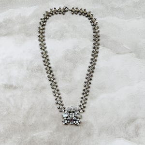 Vintage 1950s Silver Tone Rhinestone Statement Necklace Crystal Cluster Starburs
