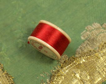 1 vintage pure silk buttonhole twist shade 128 thread spool warm red shade 10 yards size D Coats clark