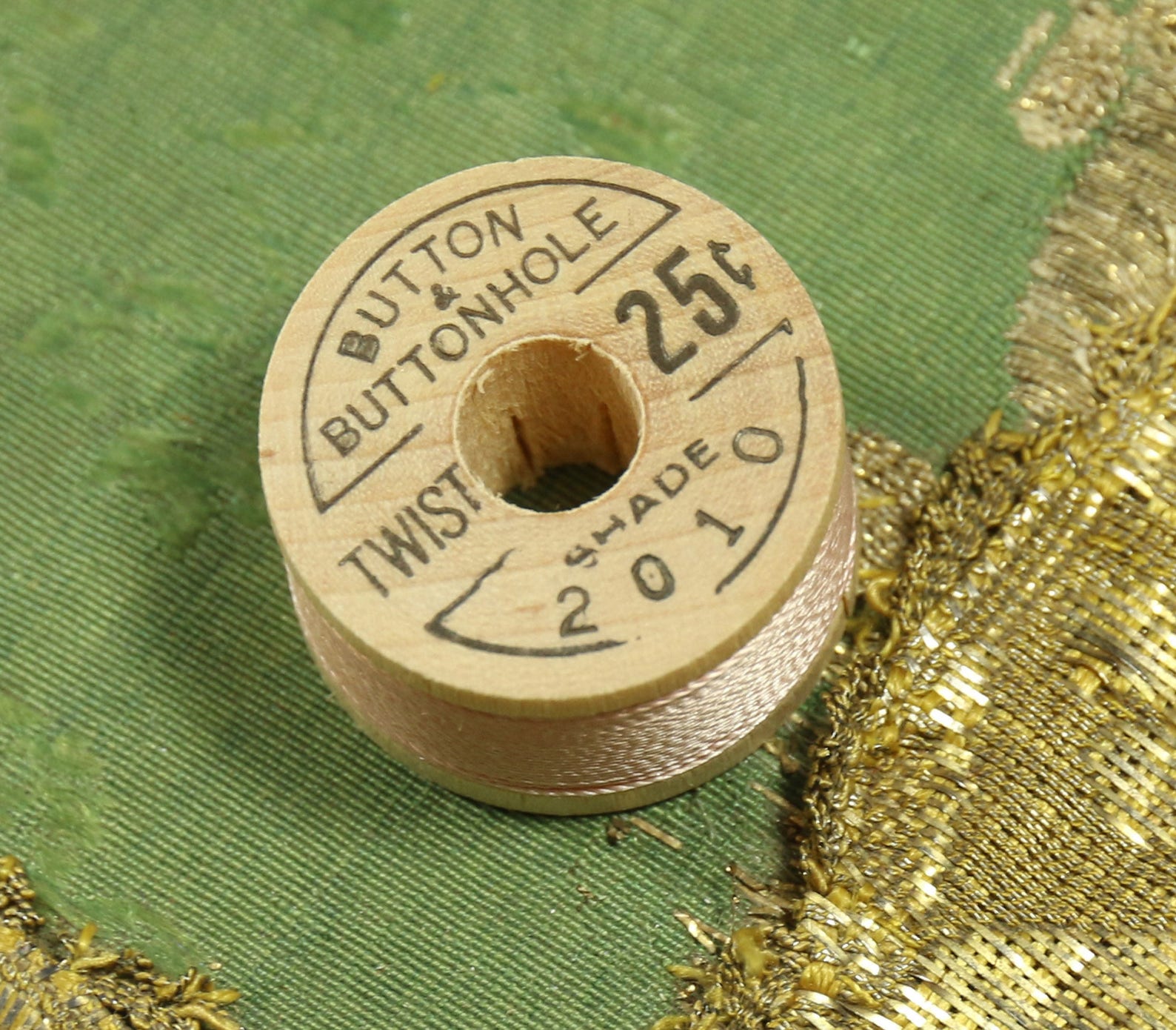 1 Vintage Pure Silk Buttonhole Twist Thread Spool 2010 Blush Etsy