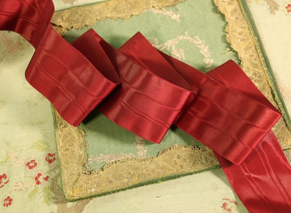 Vintage French Rich Pink Ombre Rayon Ribbon Flowers 3//16/" 3 yards
